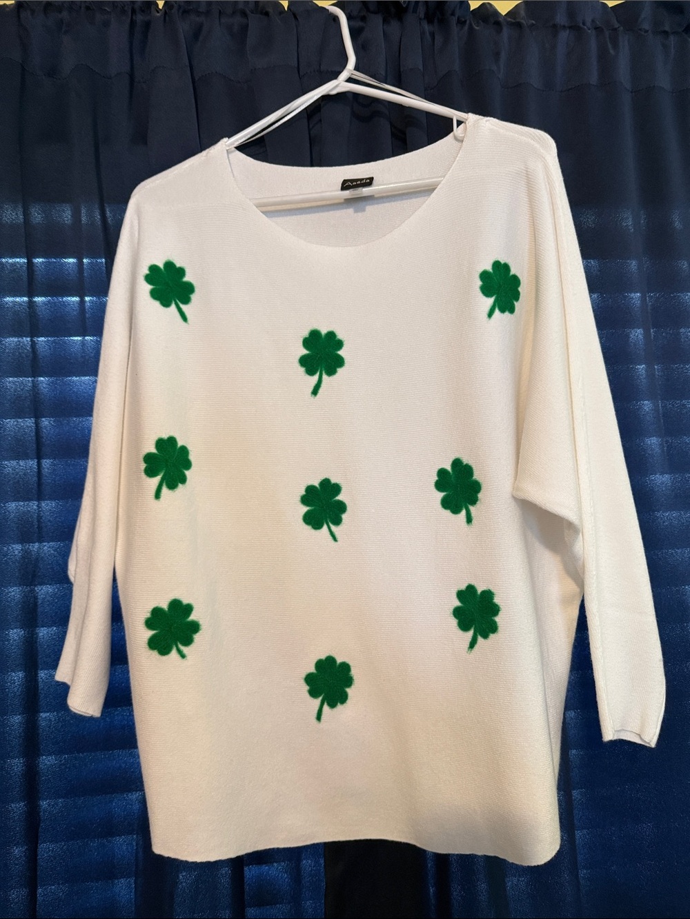 Light weight white Sweater with woven Green Shamrocks